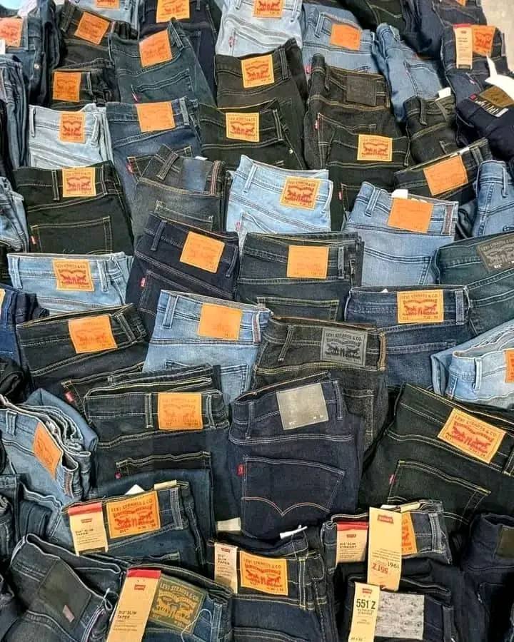 Levi’s wholesale pallets levi’s clothes