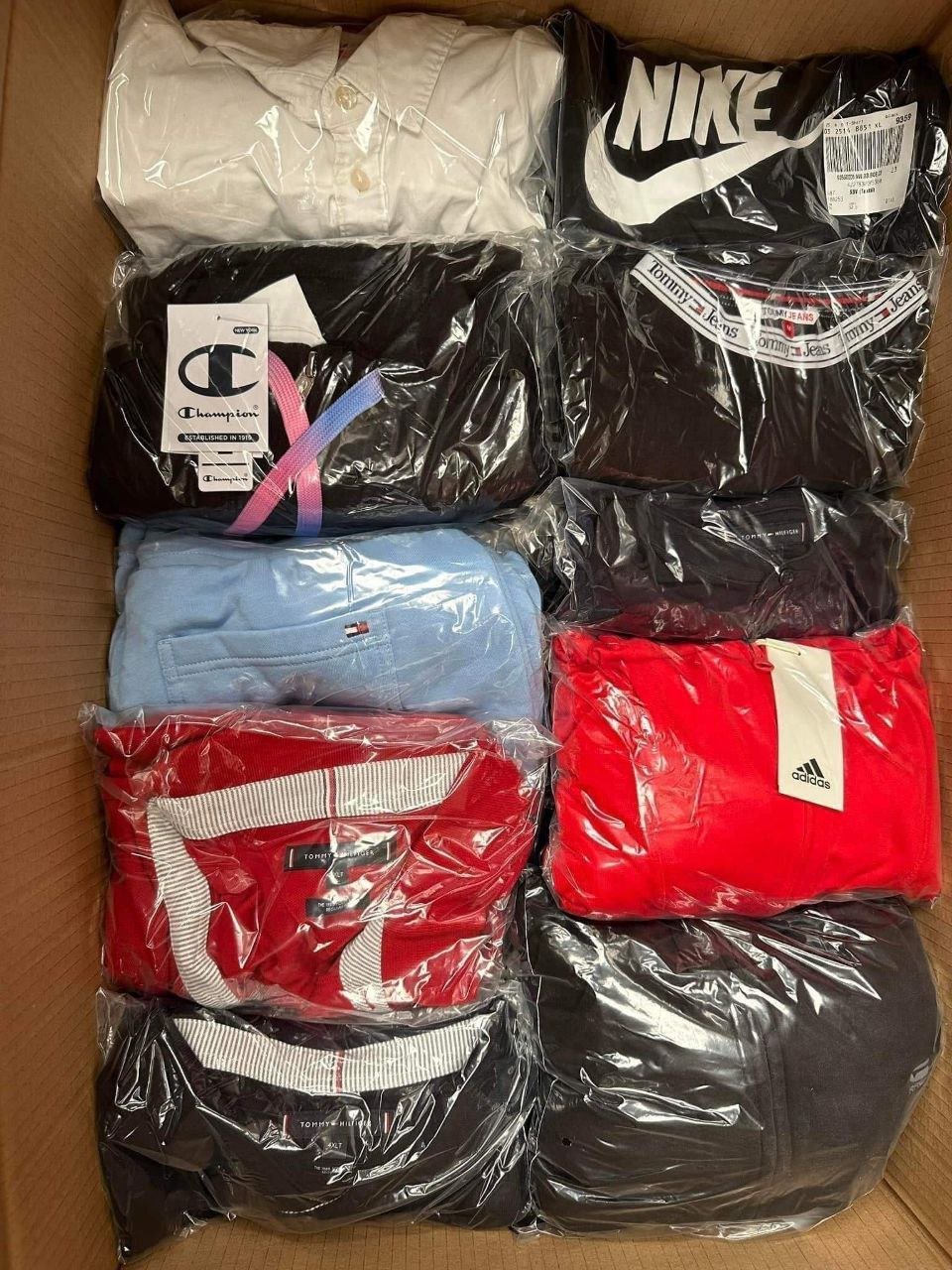 Amazon clothing return pallets