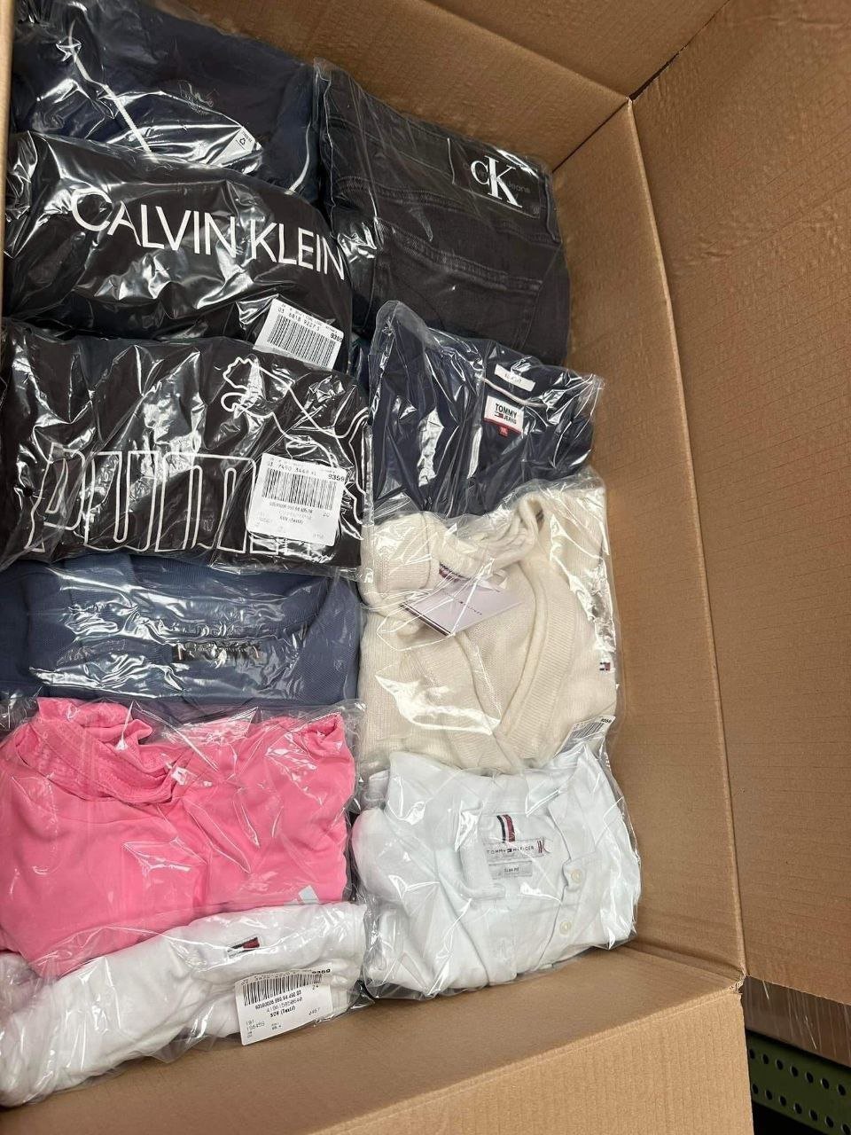 Amazon clothing return pallets