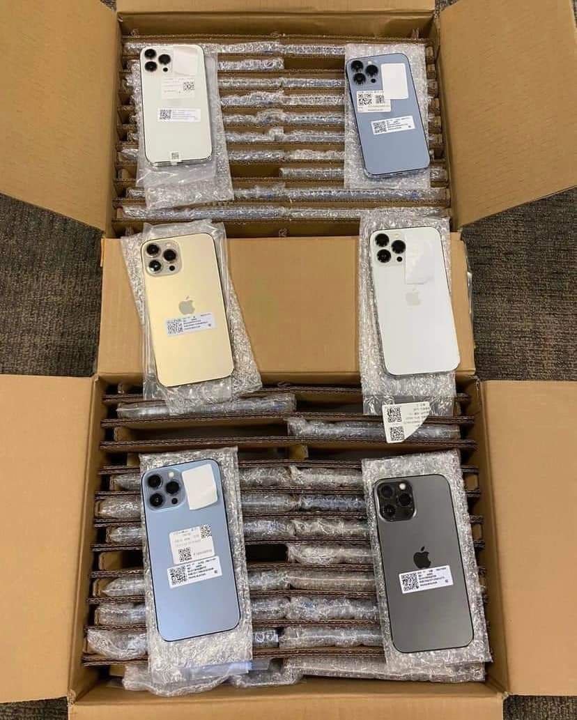Iphone liquidation pallets